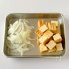 ワンパン10分♪お肉なしで大満足◎【とろたま厚揚げ丼】の工程1