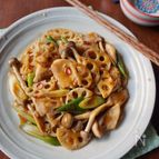 鶏むね肉とレンコンのオイスターソース炒め