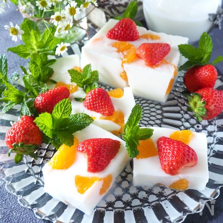 牛乳パックで作るミルクみかん寒天 型不要 牛乳パック使用 By 道添明子 あーぴん レシピサイト Nadia ナディア プロの料理家のおいしいレシピ