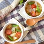【春野菜の優しい味】春野菜とミニトマトのコンソメスープ