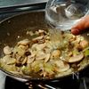 【生クリーム不使用!】究極の『チキンマスタードクリーム煮』の工程3