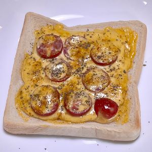 キャピタンの作ってみた!投稿(【簡単・絶品】カレーとまとトースト)