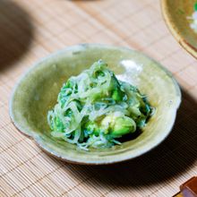 意外なコンビ！アボカドのちりめんじゃこあえ