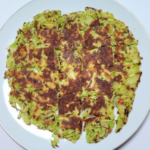 ふうかの作ってみた!投稿(キャベツだけで絶品！カリカリチーズ焼き)