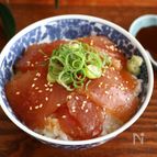 混ぜて漬けるだけ！「とろ旨漬けマグロ丼」お店の味を5分で♪