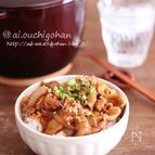 ◯◯を入れて揚げない♡薄切り肉のソースカツ丼風豚丼♡