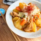 甘辛が合う♡韓国風鶏じゃが【子供用は味噌風味で♪】