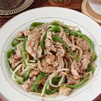 パパッと簡単おかず！豚こまもやしの中華風ペッパー炒め
