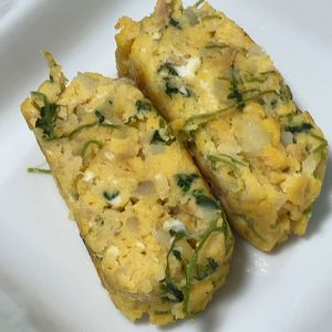 ごさろの作ってみた!投稿(ボリューム満点◎ツナとじゃがいもの中華風オムレツ)