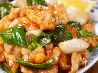 行列の中華屋さんの🍚鶏肉のオイスターバター黒胡椒炒め🤩