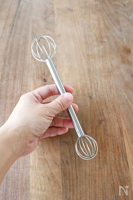 忙しいときでも片手でささっと計れる「オークスの計量みそマドラー」