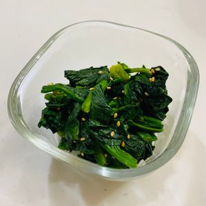 とんとこの作ってみた!投稿(男性にも人気！ごま油香るほうれん草のお浸し)