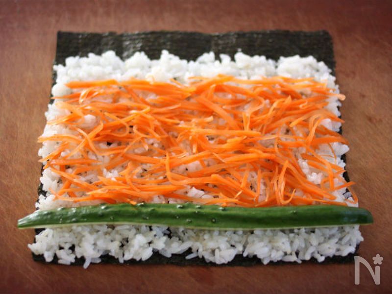 初めてでも失敗なし 巻き簾 なしで作るお手軽恵方巻 レシピサイトnadia